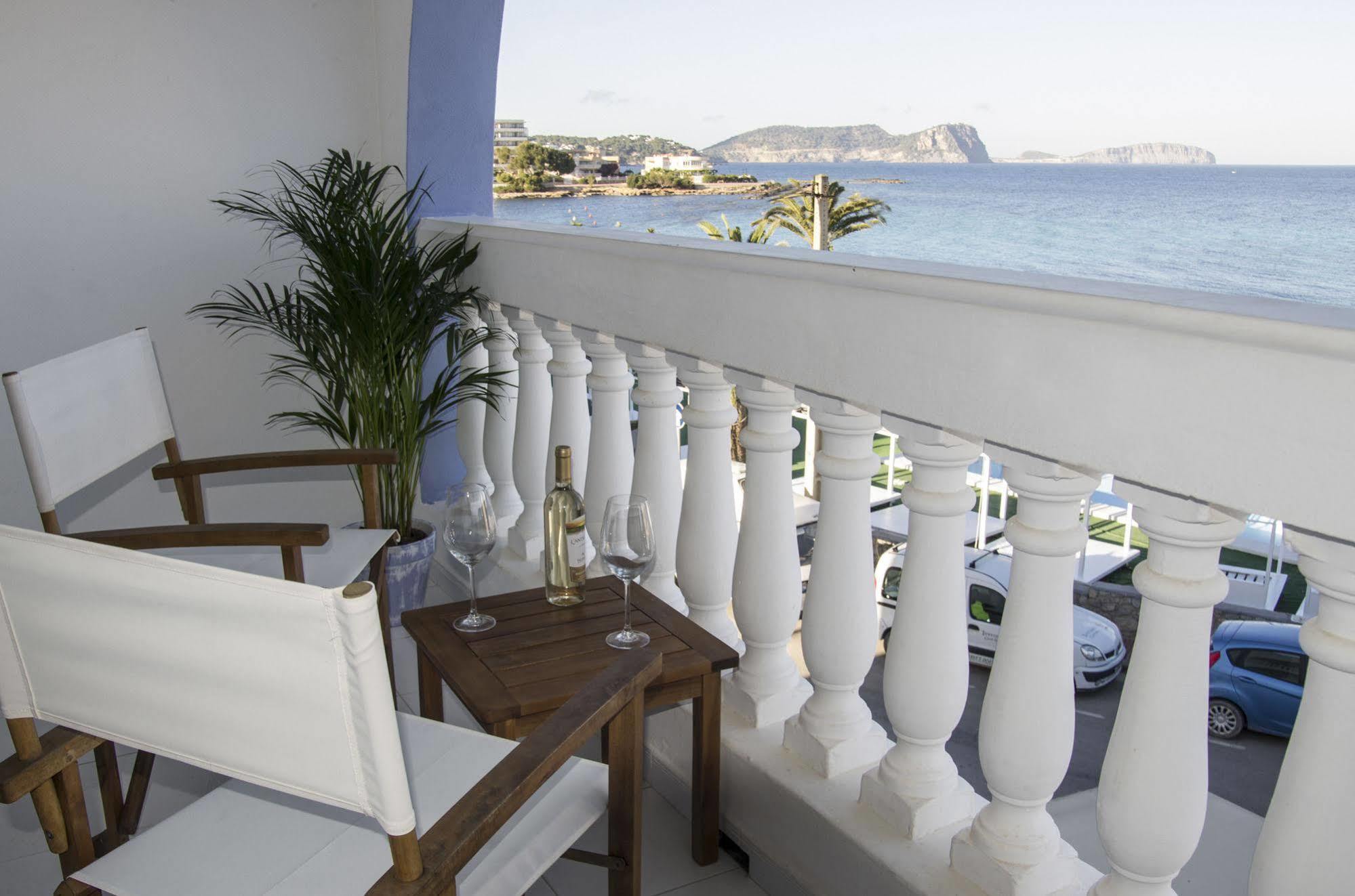 Outsite Ibiza Hotel Es Canar  Exterior photo